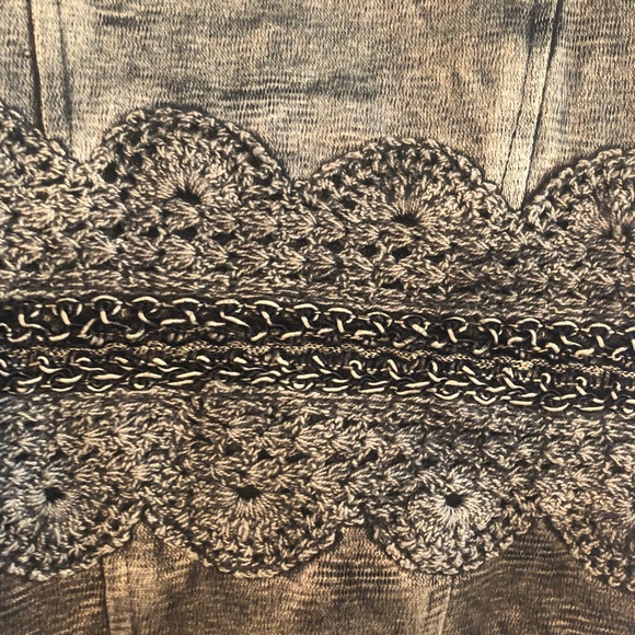 Flashback grey embroidered soft jacket-made in India - Picture 7 of 7